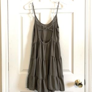 Gray Ruffled Sundress | Size M